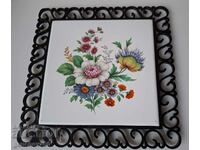 Tile with floral motifs for decoration/Itali