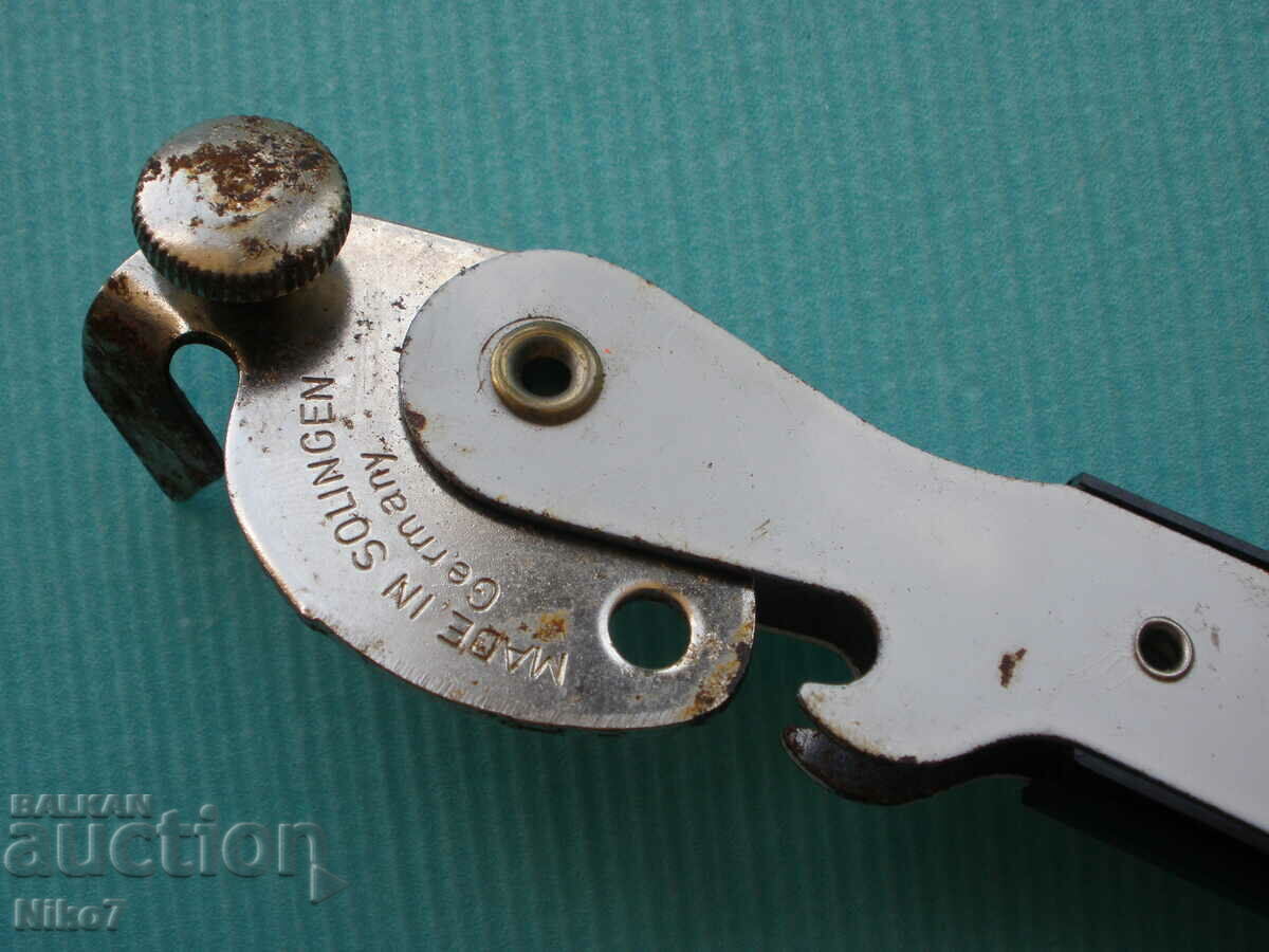 Old, German can opener "SOLINGEN". - 5 Old, German can opener "SOLINGEN". - 5