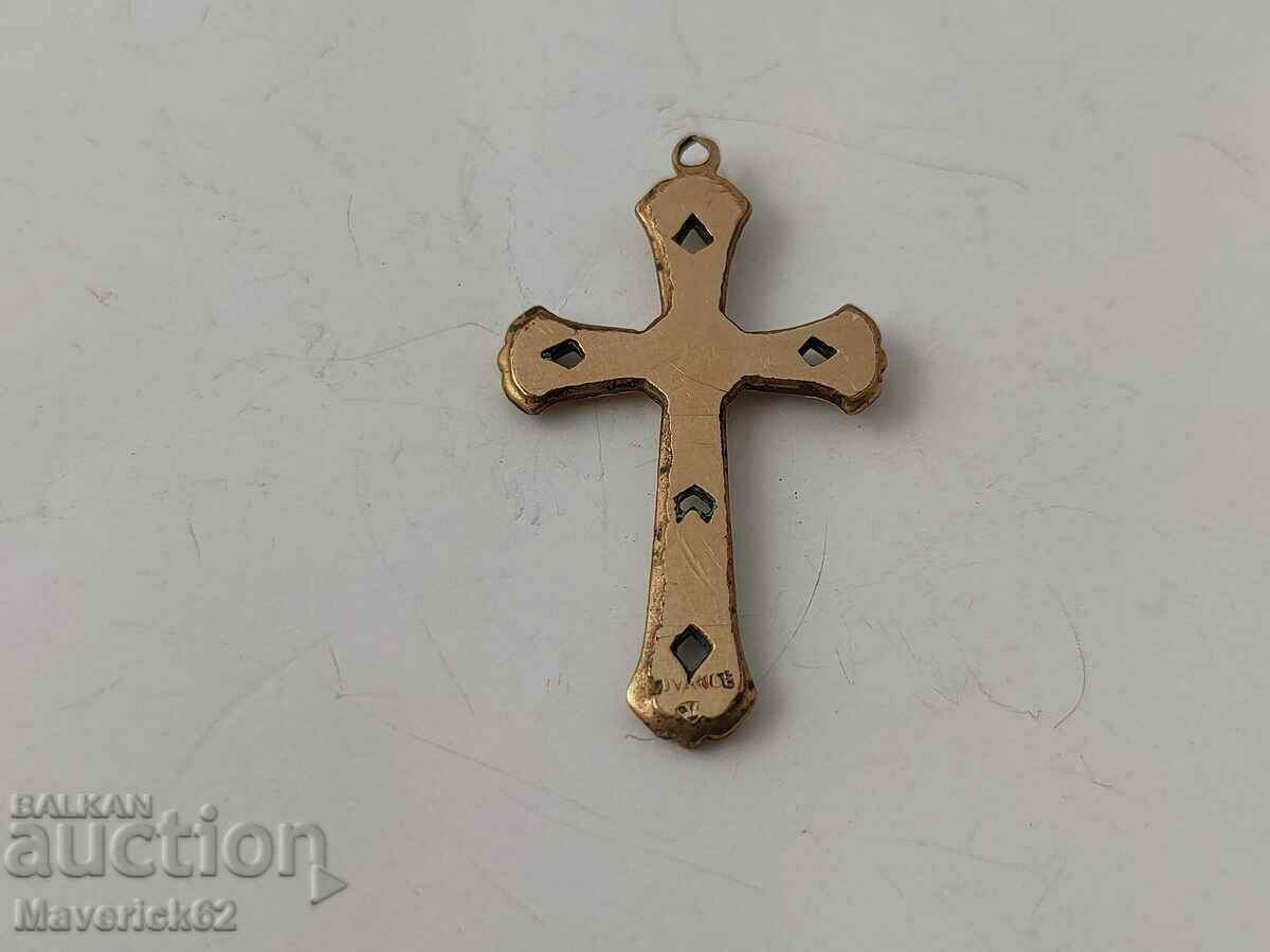 Delivery of Small gilded cross Delivery of Small gilded cross
