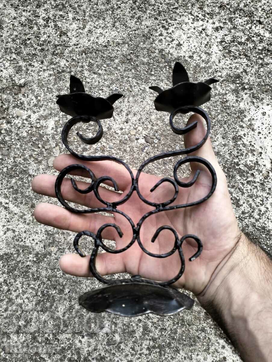 Delivery of Iron candlestick Delivery of Iron candlestick