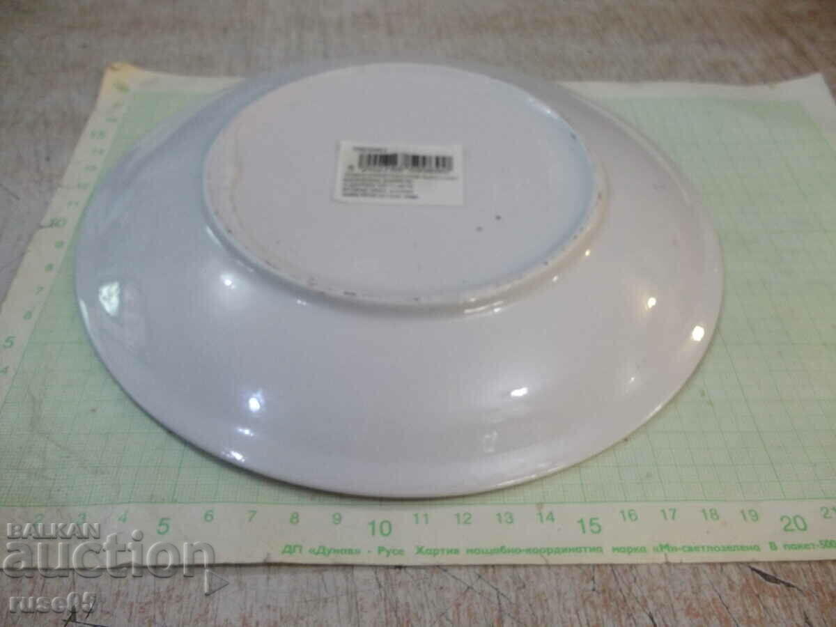 Delivery of Porcelain plate with the image of Santa Claus / Santa Claus Delivery of Porcelain plate with the image of Santa Claus / Santa Claus