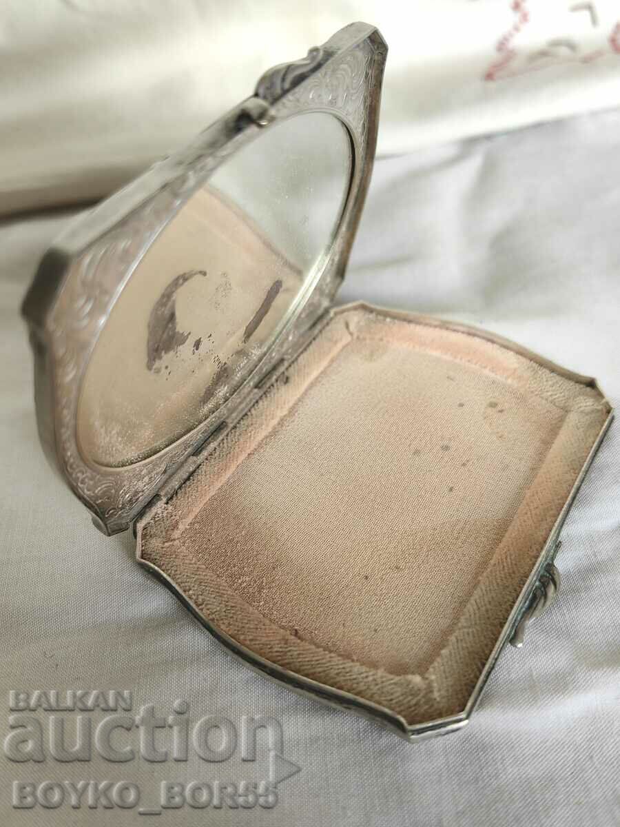 Delivery of Unique Antique French Poudrier 19th century Delivery of Unique Antique French Poudrier 19th century