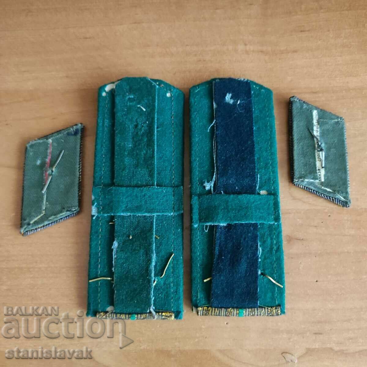 Captain GV's epaulettes - wounded soc. with price 90.00 BGN | € 46.02 Captain GV's epaulettes - wounded soc. with price 90.00 BGN | € 46.02