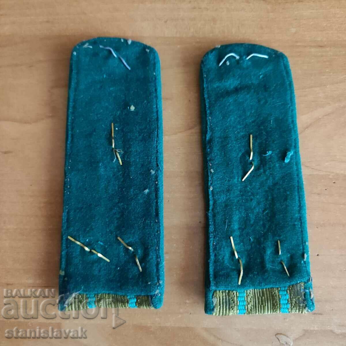 Shoulders of Colonel GV with price 60.00 BGN | € 30.68