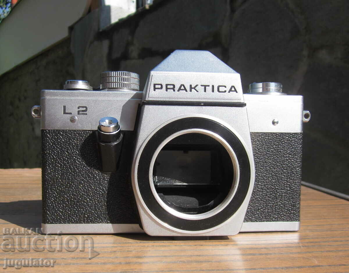 German camera PRAKTICA L 2 works with price 40.00 BGN | € 20.45 German camera PRAKTICA L 2 works with price 40.00 BGN | € 20.45