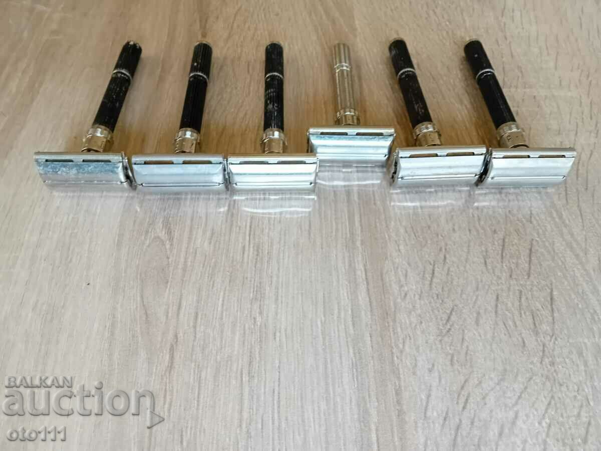 OLD RAZORS - GILLETTE - 6 pieces with price 60.00 BGN | € 30.68 OLD RAZORS - GILLETTE - 6 pieces with price 60.00 BGN | € 30.68