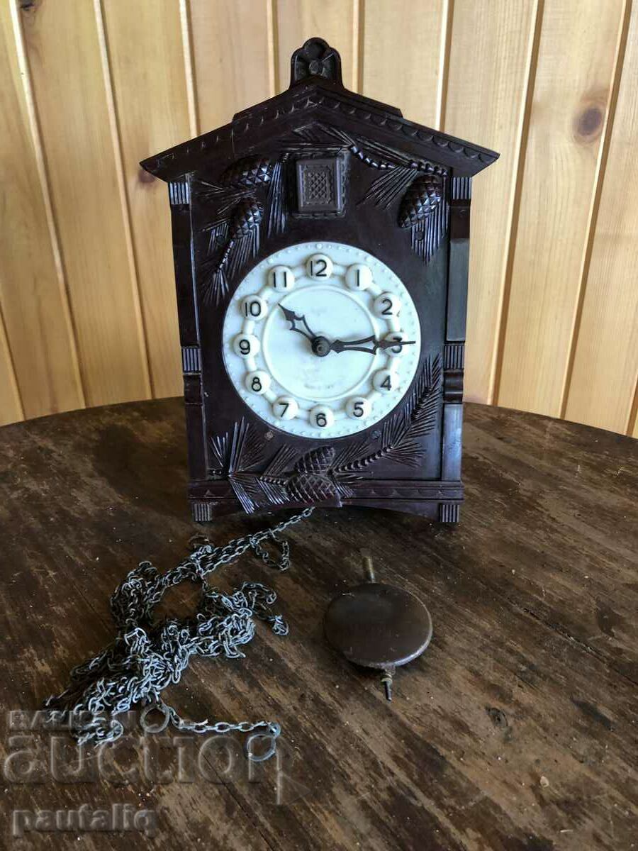 CUCKOO CLOCK