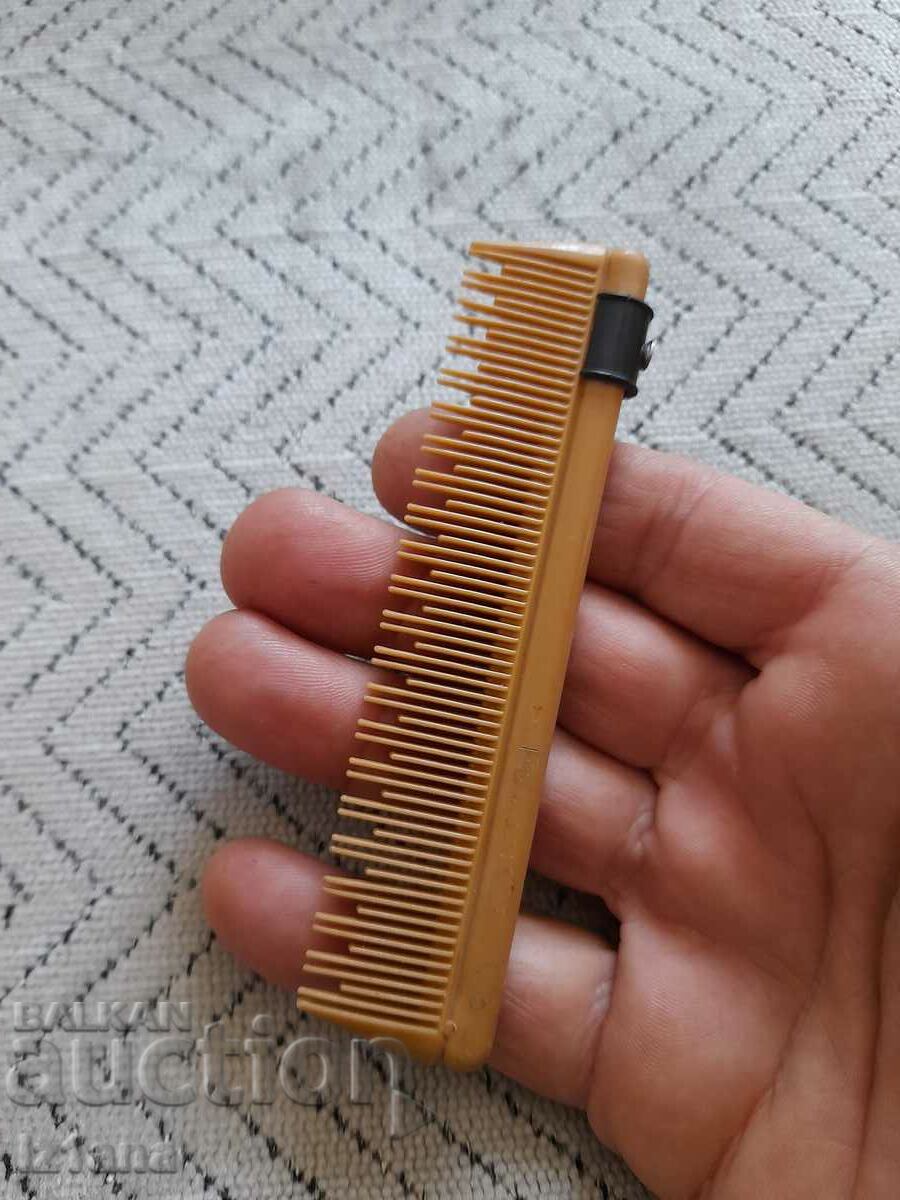 Auction  Old comb, comb