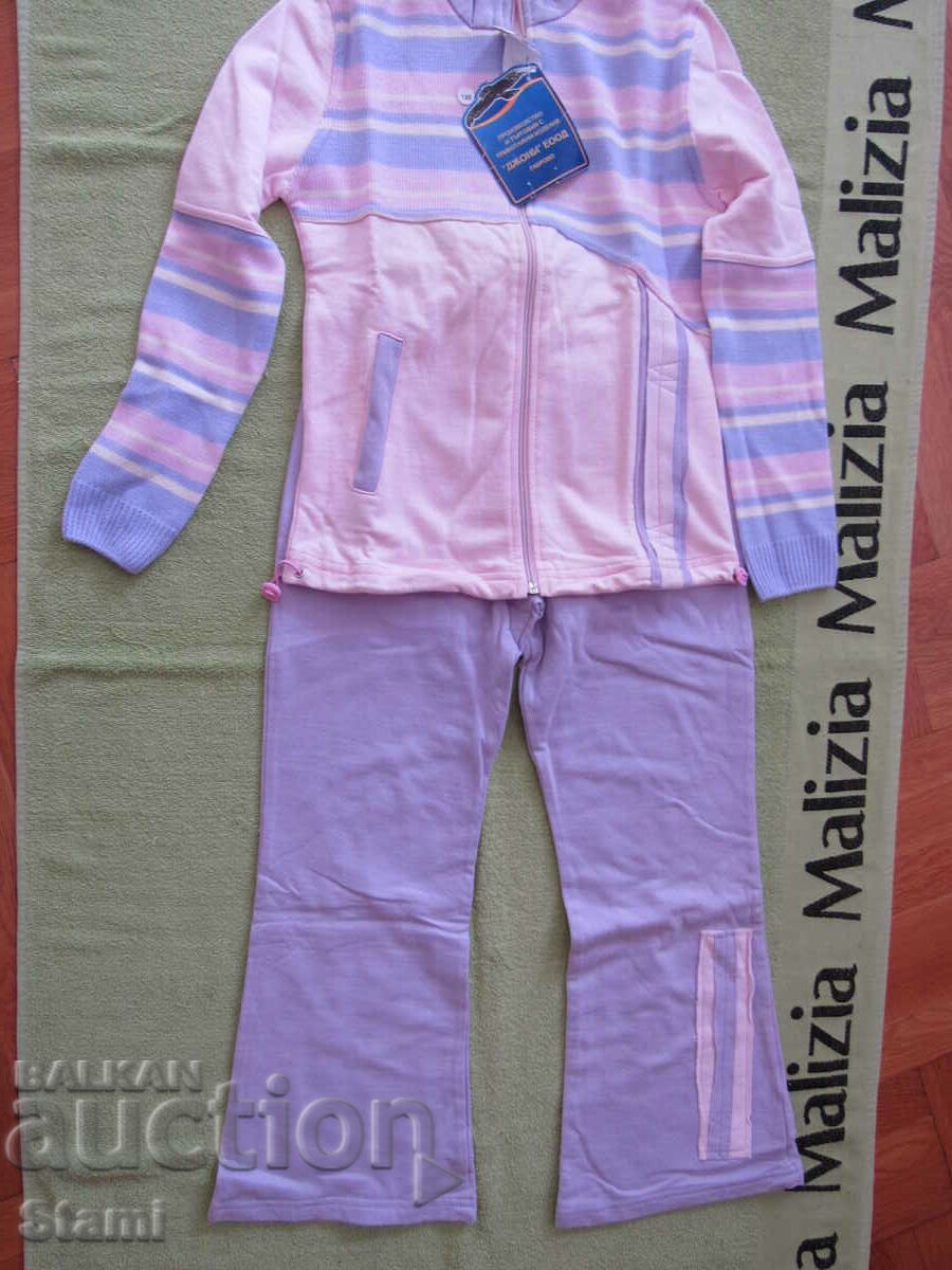 Tracksuit for girls, color purple, new, size 140