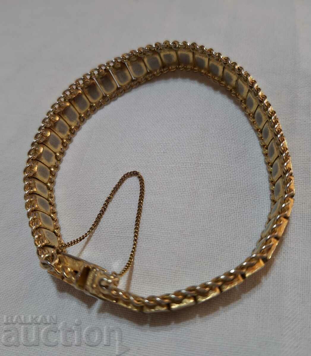 Vintage bracelet with gold plating with price 50.00 BGN | € 25.56 Vintage bracelet with gold plating with price 50.00 BGN | € 25.56