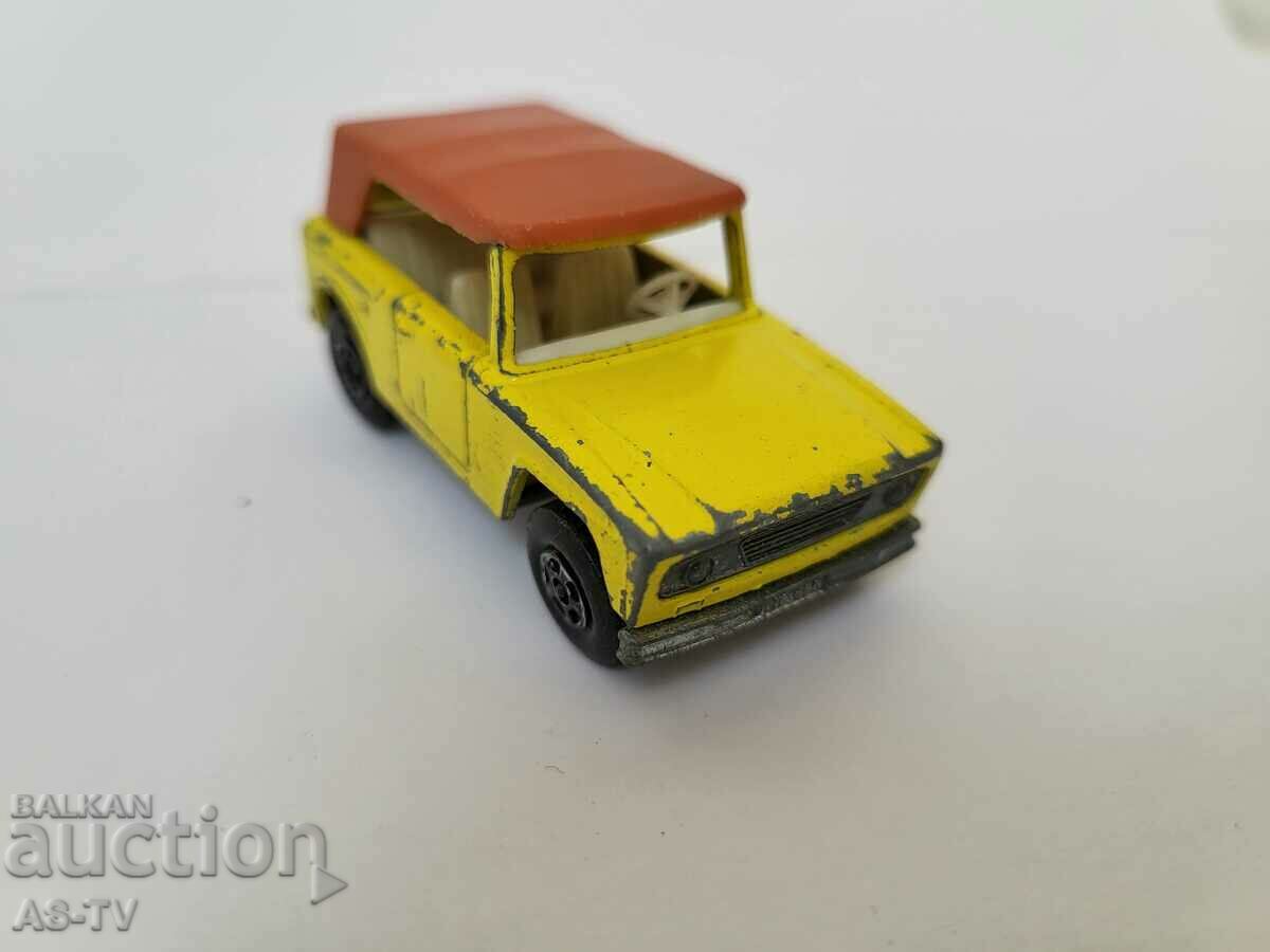 Matchbox Field Car nr 18 Anglia