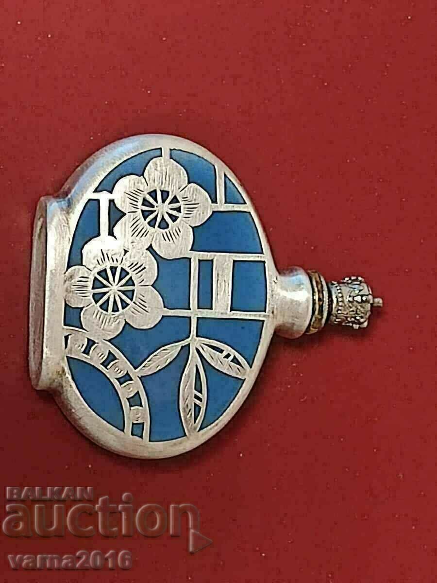 Old Enamel Perfume Bottle with price 90.00 BGN | € 46.02 Old Enamel Perfume Bottle with price 90.00 BGN | € 46.02