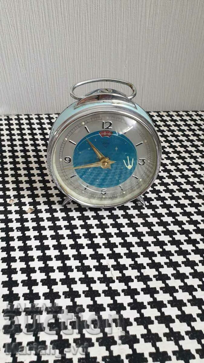 Mechanical clock alarm clock satellite - 6 Mechanical clock alarm clock satellite - 6