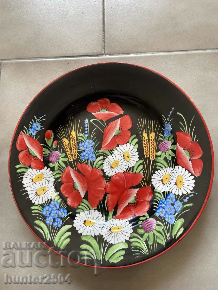 Plate - 22 cm. Czechoslovakia