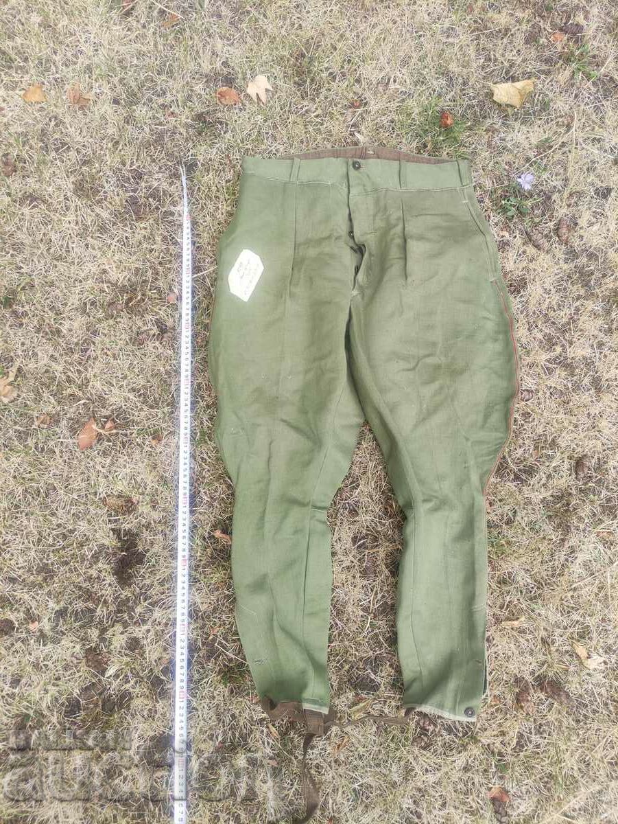 Pantaloni de căpitan de artilerie soc