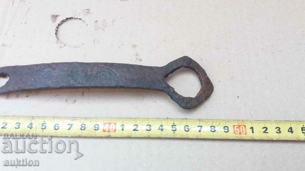 Auction WROUGHT RENAISSANCE GATE LOCK Auction WROUGHT RENAISSANCE GATE LOCK