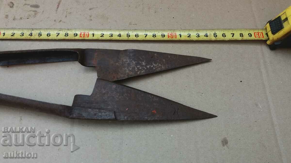 Auction OLD SHEEP SHEARS Auction OLD SHEEP SHEARS