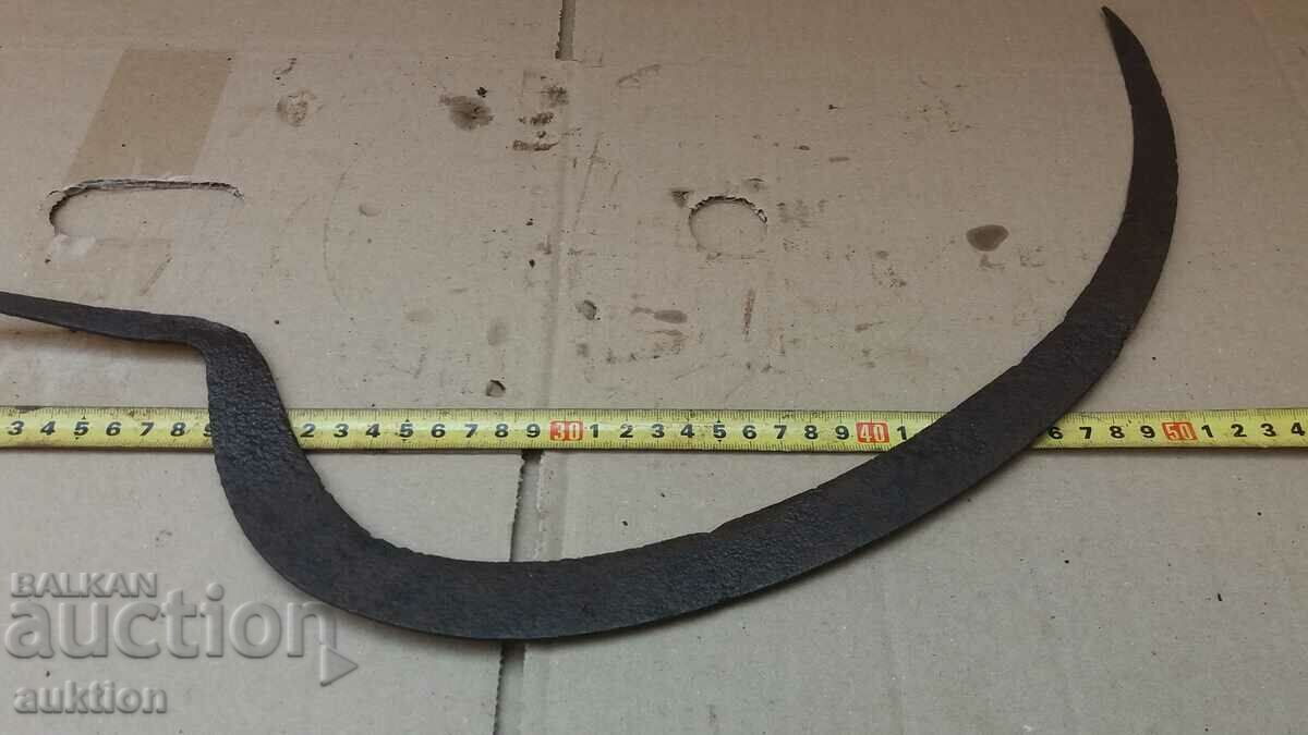 OLD WROUGHT HARVESTING SICKLE - 7 OLD WROUGHT HARVESTING SICKLE - 7