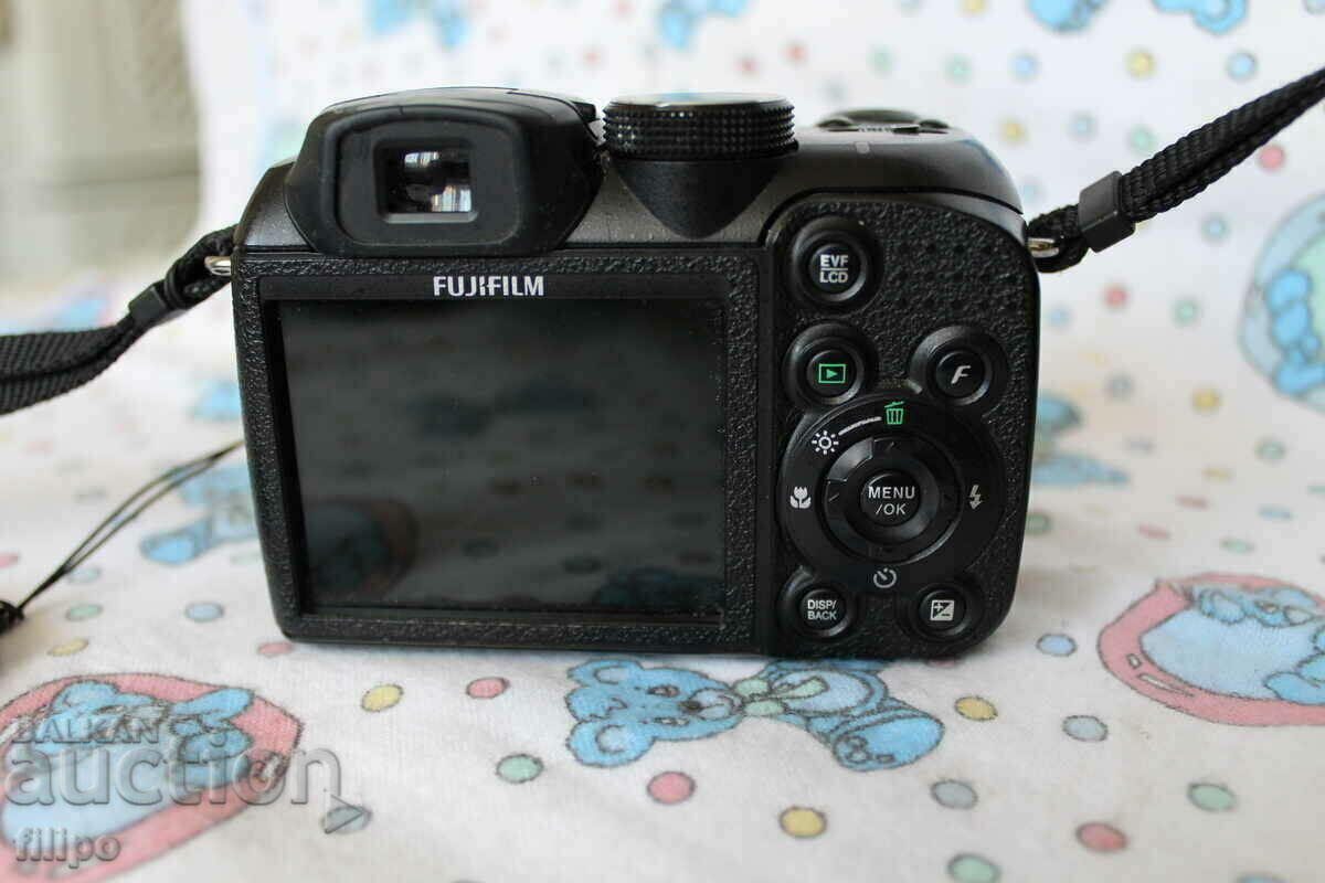 Aparat foto - film Fuji - 5 Aparat foto - film Fuji - 5