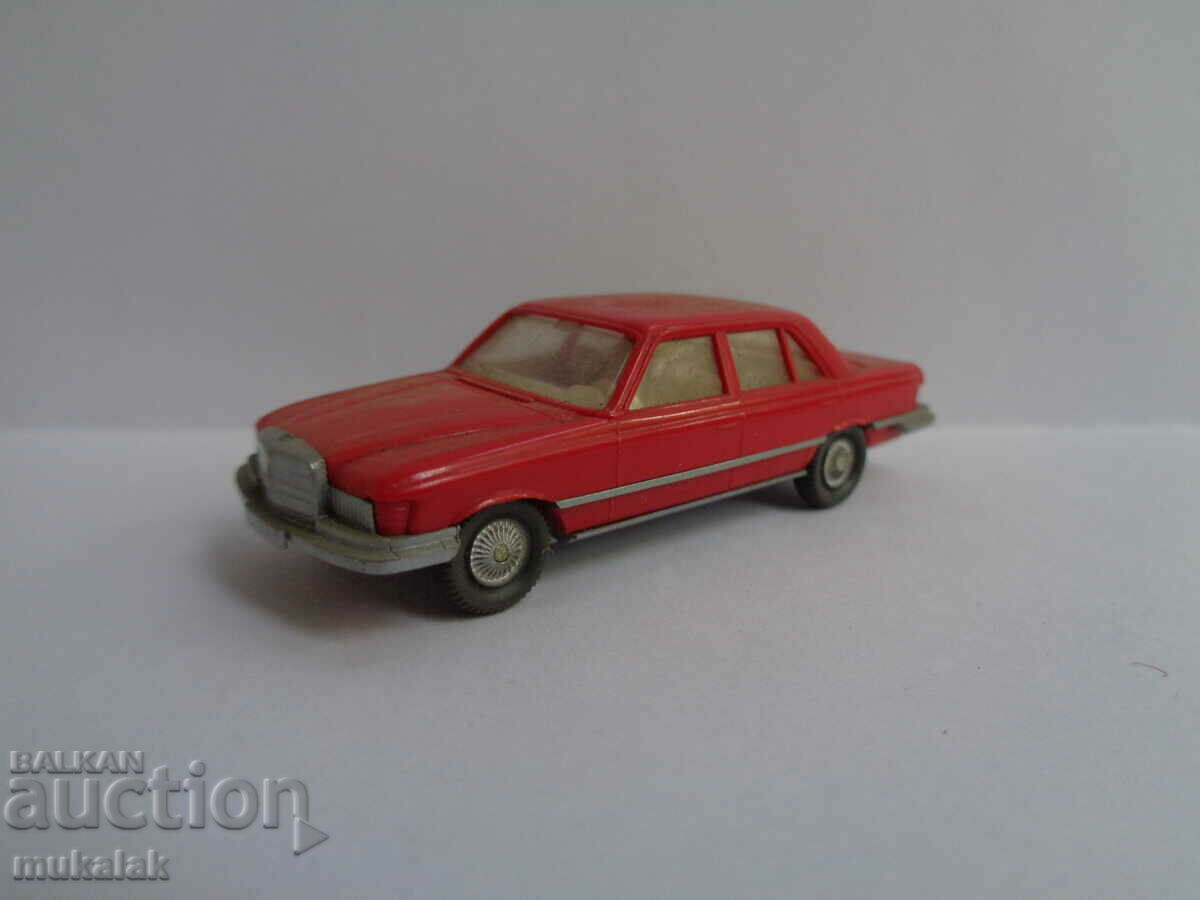 WIKING  H0 1/87 MERCRDES BENZ  450 SE  МОДЕЛ КОЛИЧКА ИГРАЧКА