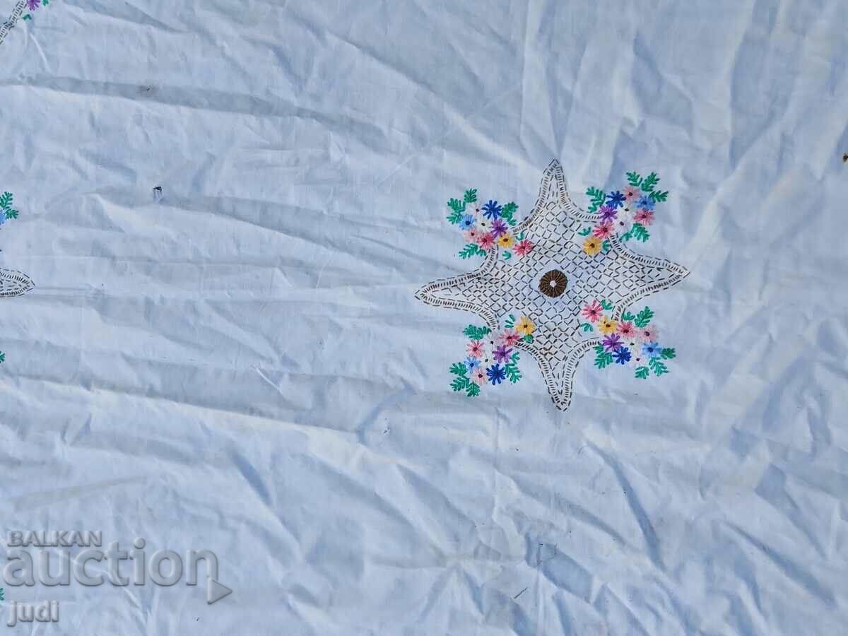 Large tablecloth embroidery - 7 Large tablecloth embroidery - 7