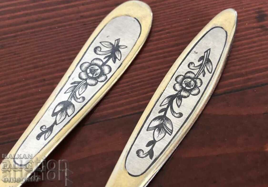 Silver spoon and fork set with price 333.00 BGN | € 170.26 Silver spoon and fork set with price 333.00 BGN | € 170.26