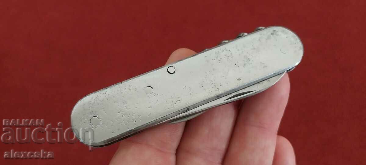 Delivery of Old knife - France