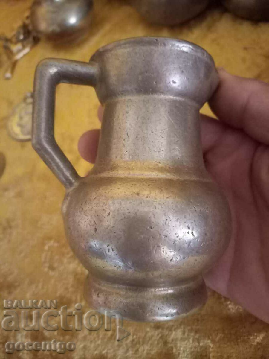 BRONZE τεράστιο παλιό καστ. JUG 0,8 KG.