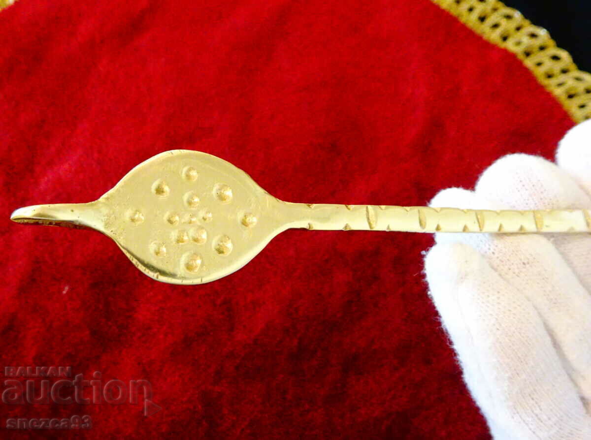 Auction Bronze meat fork, ornaments. Auction Bronze meat fork, ornaments.