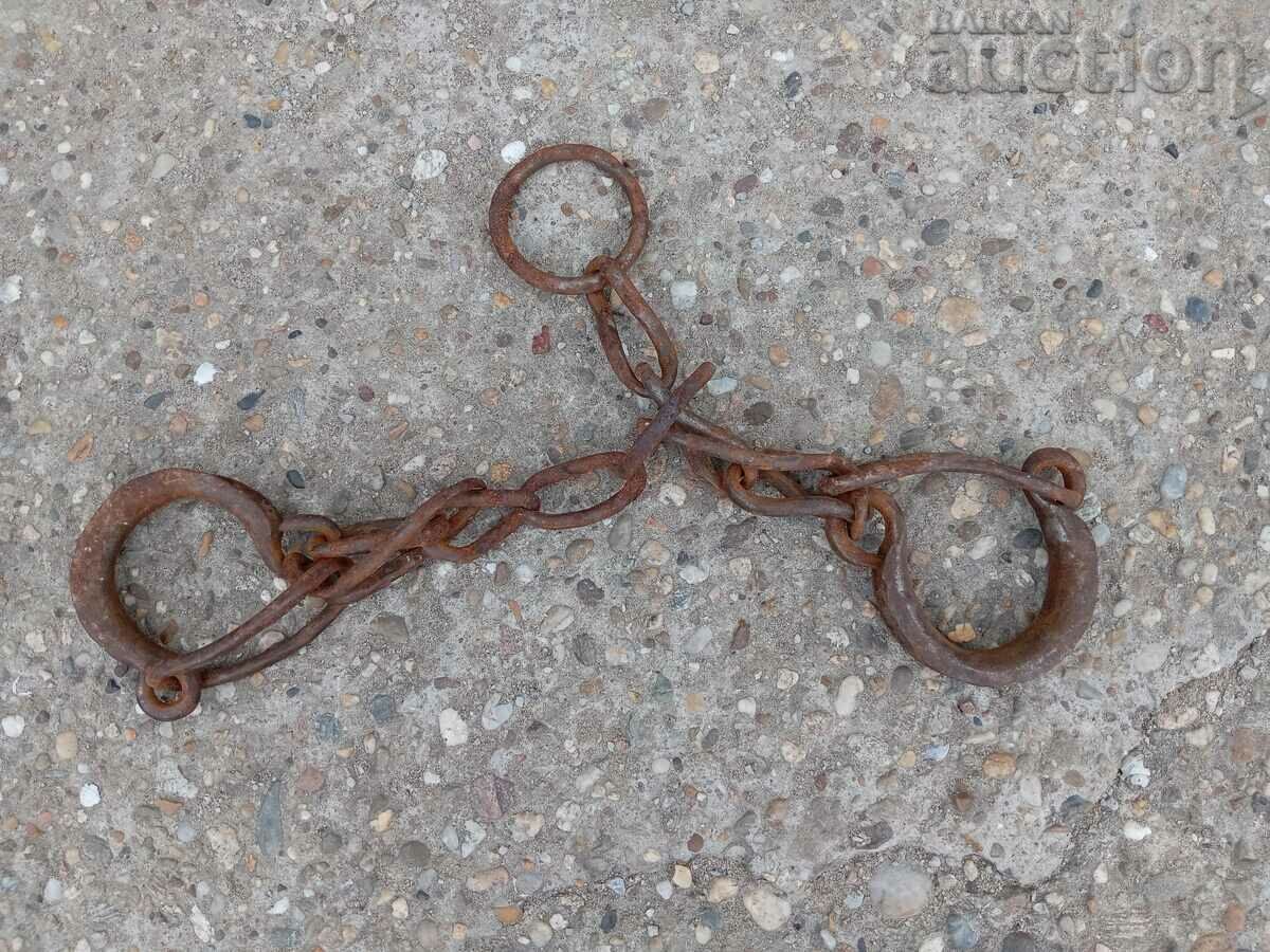 Old hand-forged buckles, chains, shackles, shackles - 6