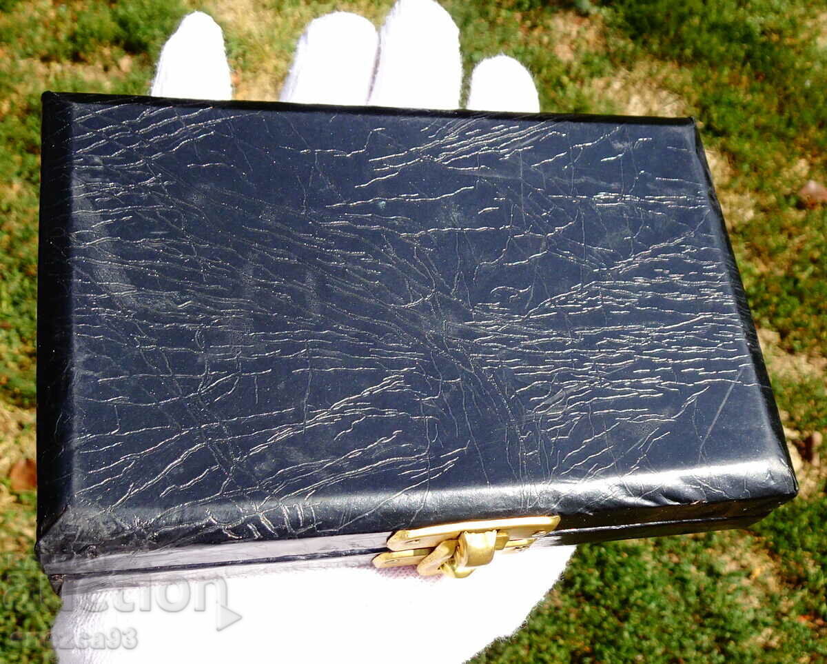 Goldsmith's apothecary scale, box. - 6 Goldsmith's apothecary scale, box. - 6