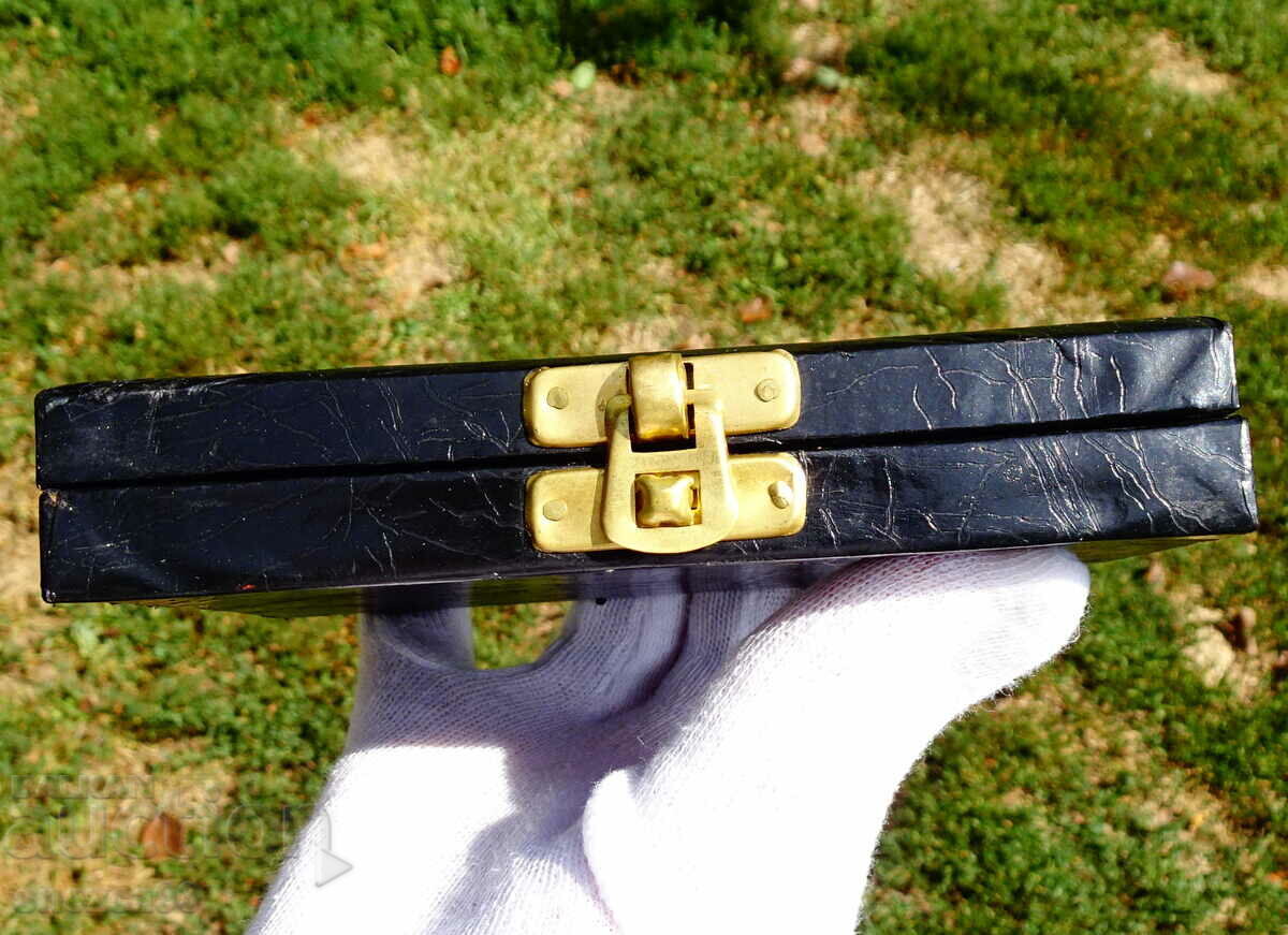 Goldsmith's apothecary scale, box. - 7 Goldsmith's apothecary scale, box. - 7