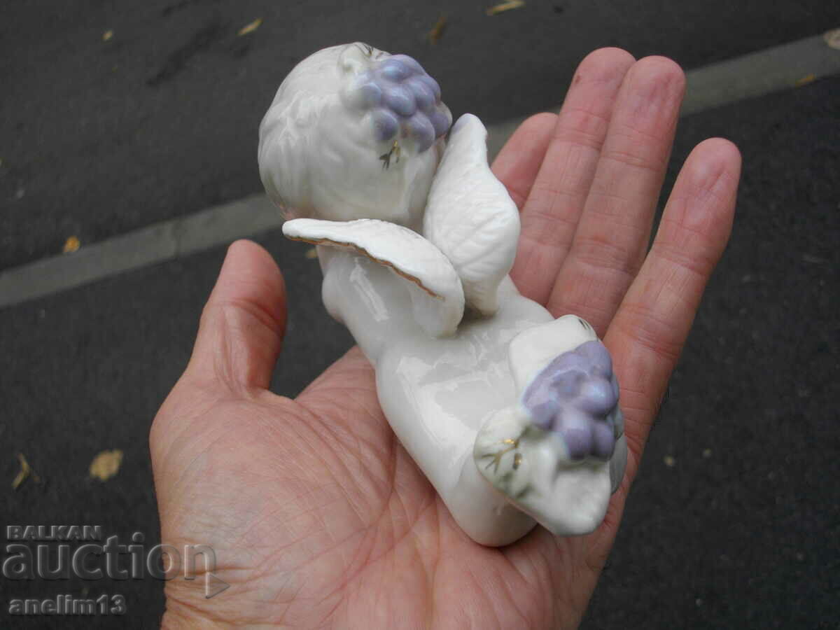 OLD PORCELAIN ANGEL - 6 OLD PORCELAIN ANGEL - 6