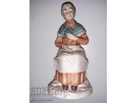 FIGURA VECHE. BISCUIT