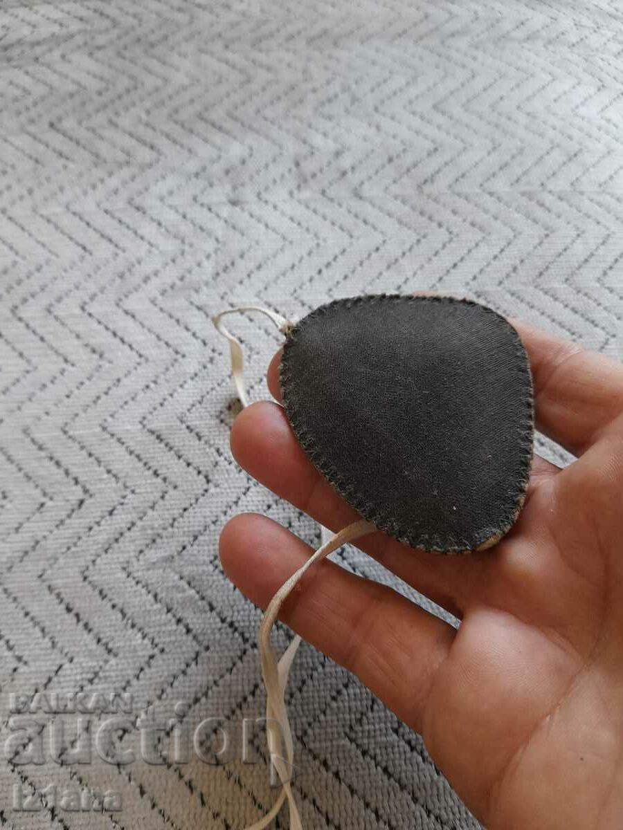 Livrarea Old Pirate Eyepatch