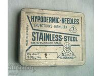 Old medical syringe needles, Germany, in a box - 6 pcs.