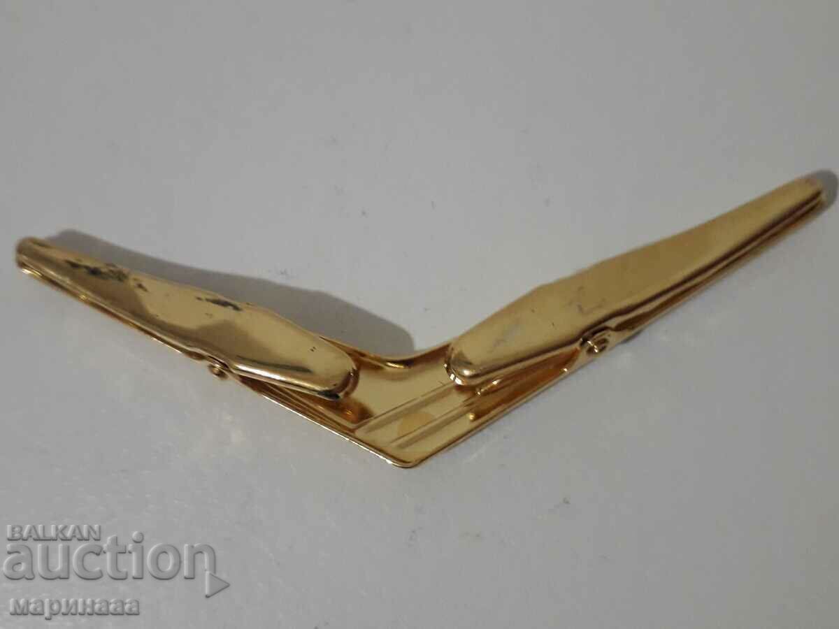 ΠΑΛΙΑ ΜΠΡΟΝΖΕ ΓΥΝΑΙΚΕΙΑ ΚΛΙΠΕΣ ΚΟΥΚΛΙ - 6 ΠΑΛΙΑ ΜΠΡΟΝΖΕ ΓΥΝΑΙΚΕΙΑ ΚΛΙΠΕΣ ΚΟΥΚΛΙ - 6