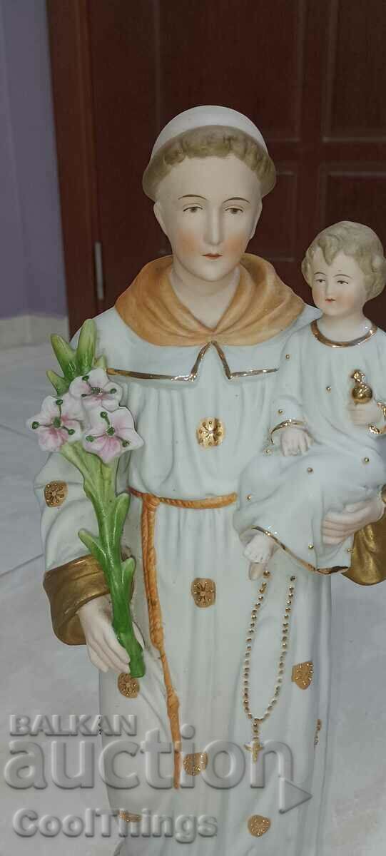 Ένα μεγάλο σπάνιο πορσελάνινο ειδώλιο με τιμή 90.00 BGN | € 46.02 Ένα μεγάλο σπάνιο πορσελάνινο ειδώλιο με τιμή 90.00 BGN | € 46.02