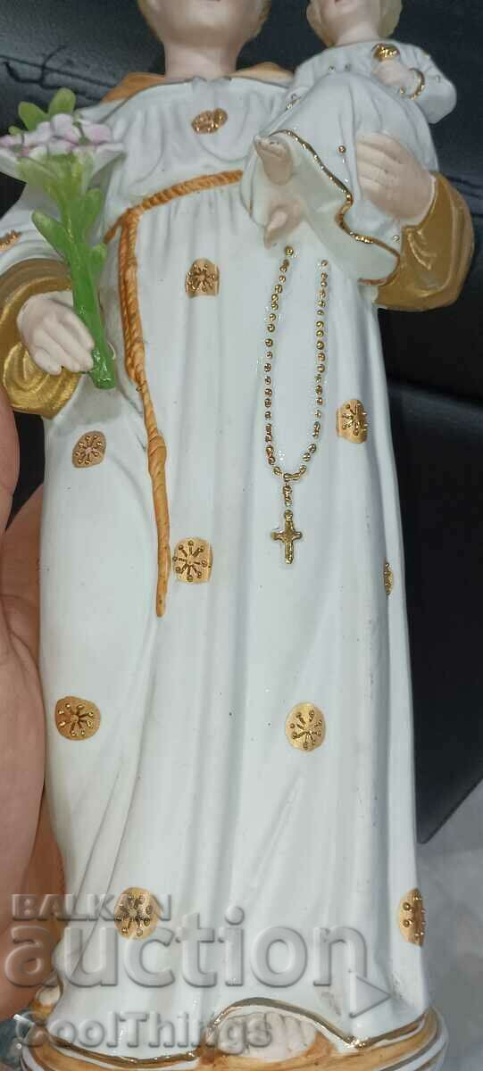 Παράδοση Ένα μεγάλο σπάνιο πορσελάνινο ειδώλιο Παράδοση Ένα μεγάλο σπάνιο πορσελάνινο ειδώλιο