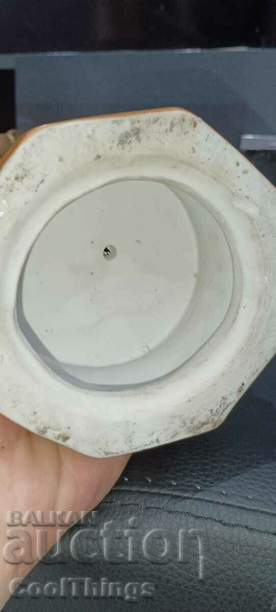 Ένα μεγάλο σπάνιο πορσελάνινο ειδώλιο - 6 Ένα μεγάλο σπάνιο πορσελάνινο ειδώλιο - 6