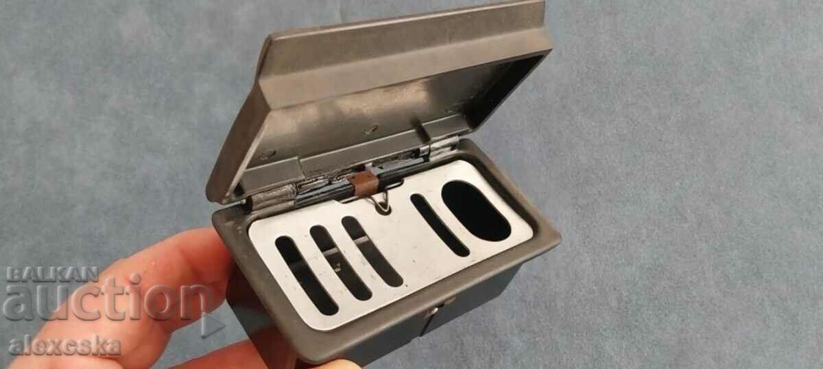 Car ashtray - "TRABANT 601" with price 30.00 BGN | € 15.34
