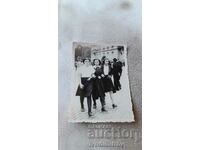 Photo Sofia Three young girls on Tsar Osvoboditele Blvd