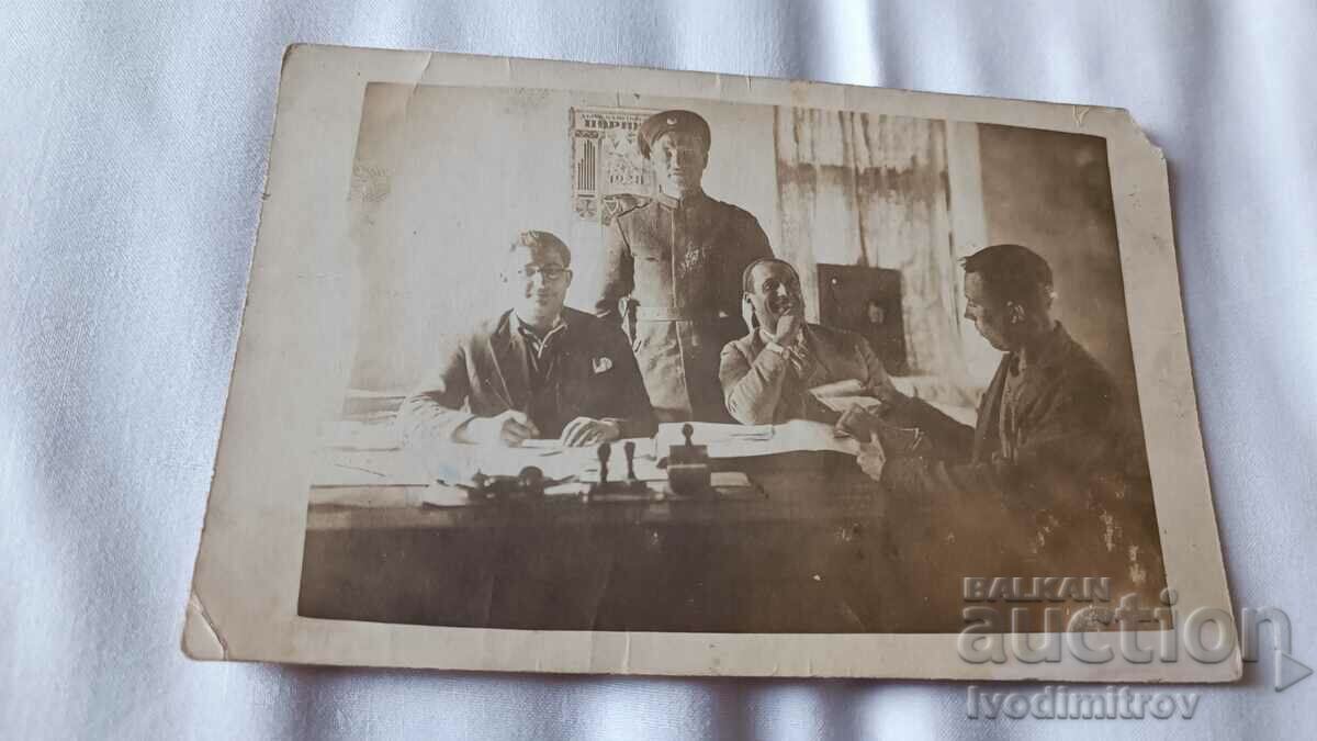 Fotografie Biroul lui Kolodui Durl Birnik 1931