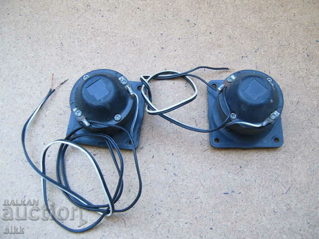 ηχεία μικρά - για αυτοκίνητο με τιμή 10.00 BGN | € 5.11 ηχεία μικρά - για αυτοκίνητο με τιμή 10.00 BGN | € 5.11