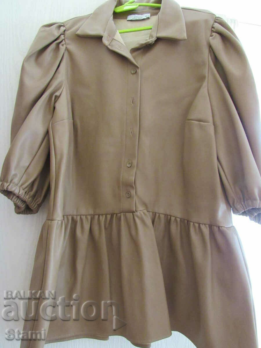 Women's leather tunic Reserved size 38, new with price 25.00 BGN | € 12.78