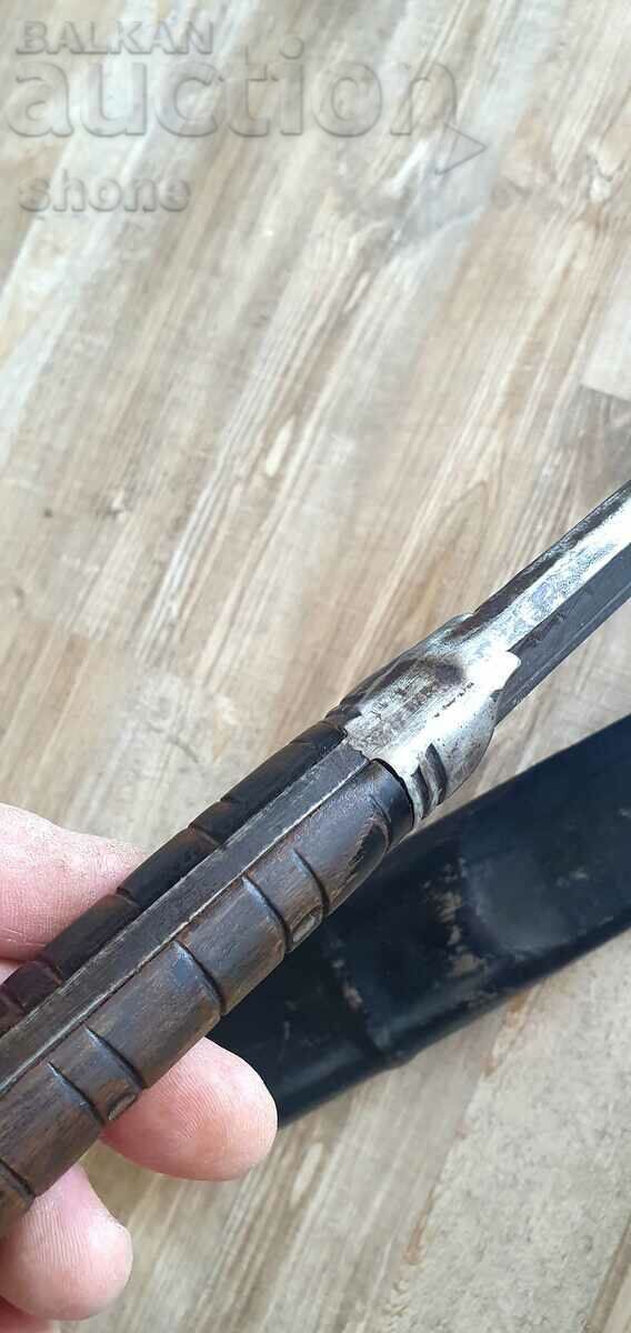 Knife, scimitar - 7 Knife, scimitar - 7