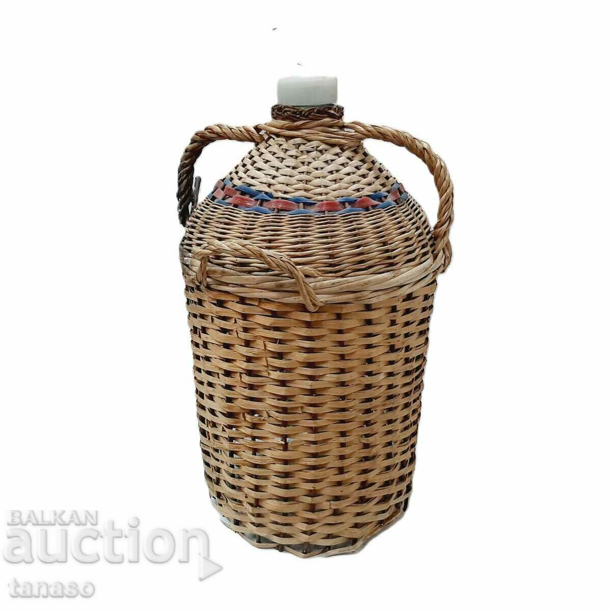 Large old glass demijohn (2.1) Large old glass demijohn (2.1)