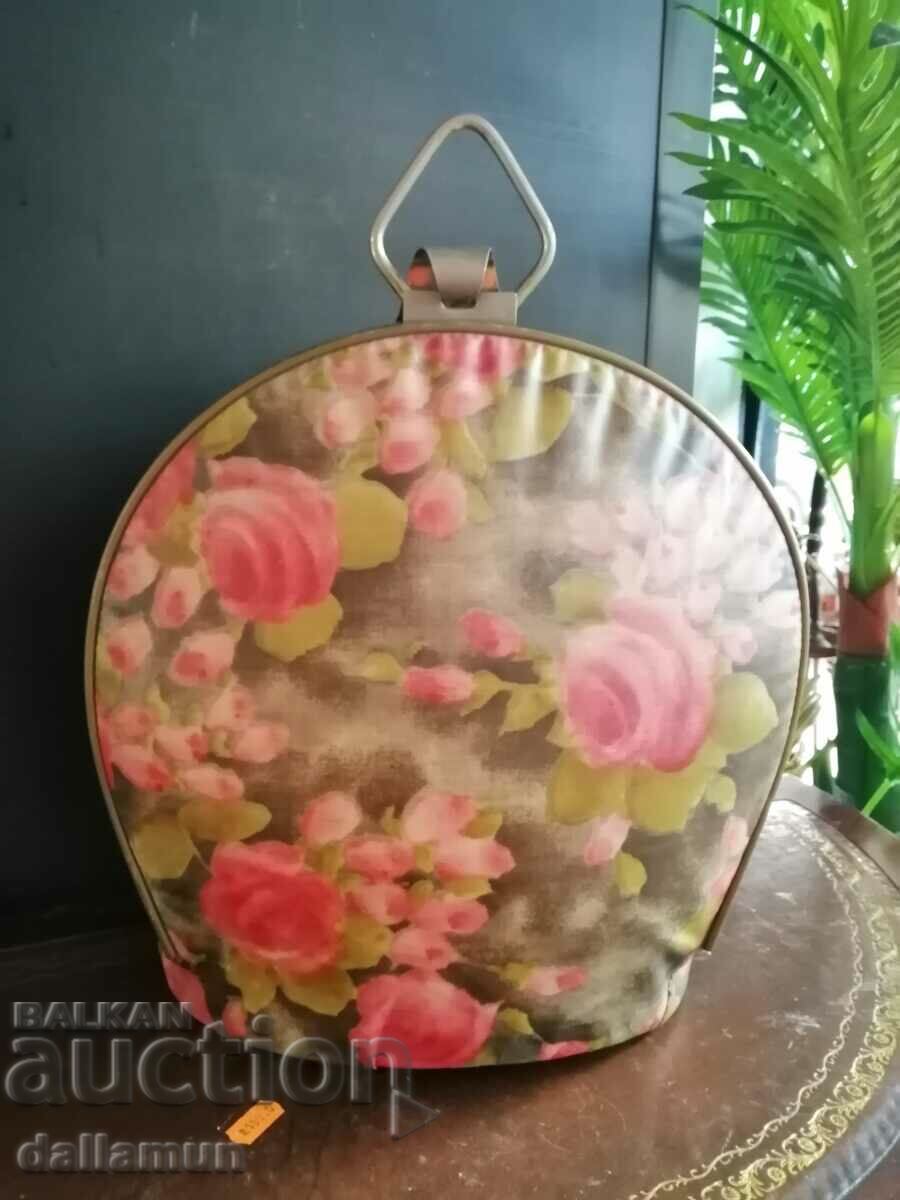 Auction vintage thermos/tea bag Auction vintage thermos/tea bag