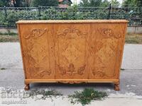 Beautiful vintage wooden chest of drawers!