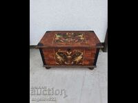 Vintage solid wood chest!